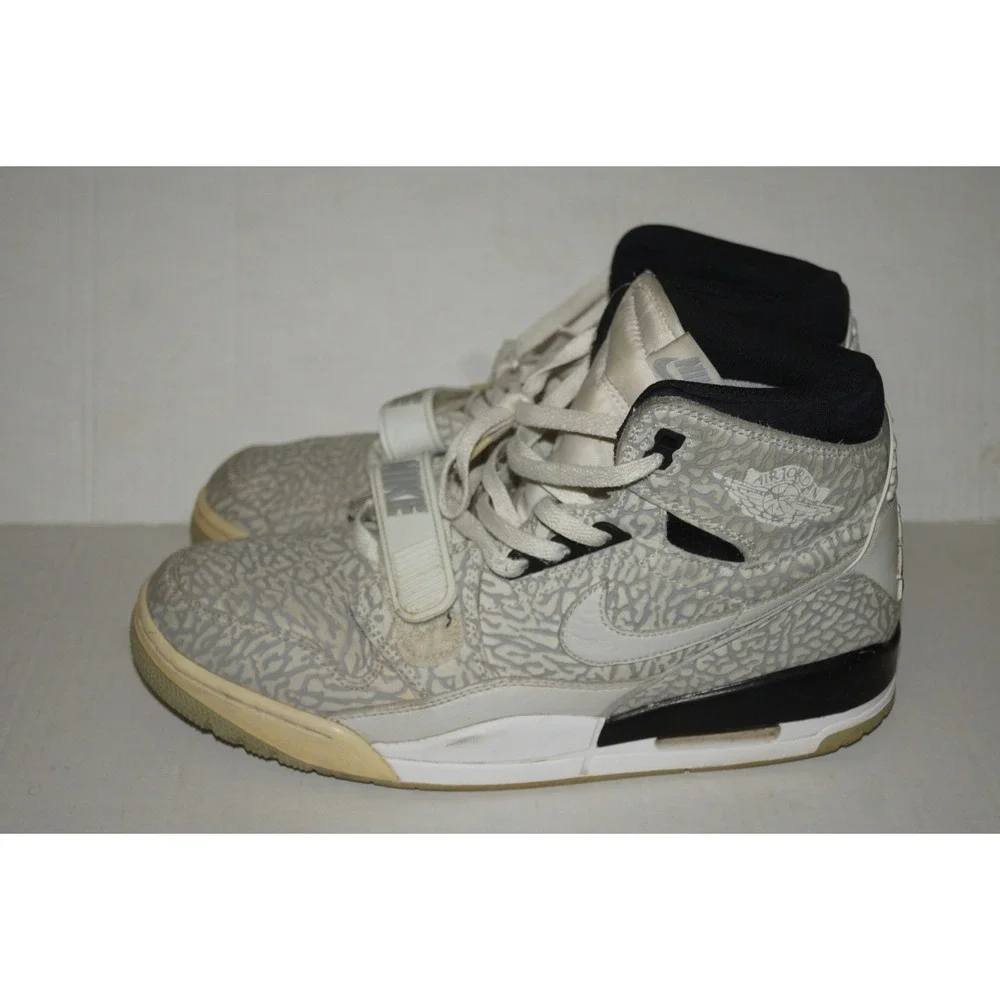 Nike Air Jordan Legacy 312 Flip - Elephant Print size 12